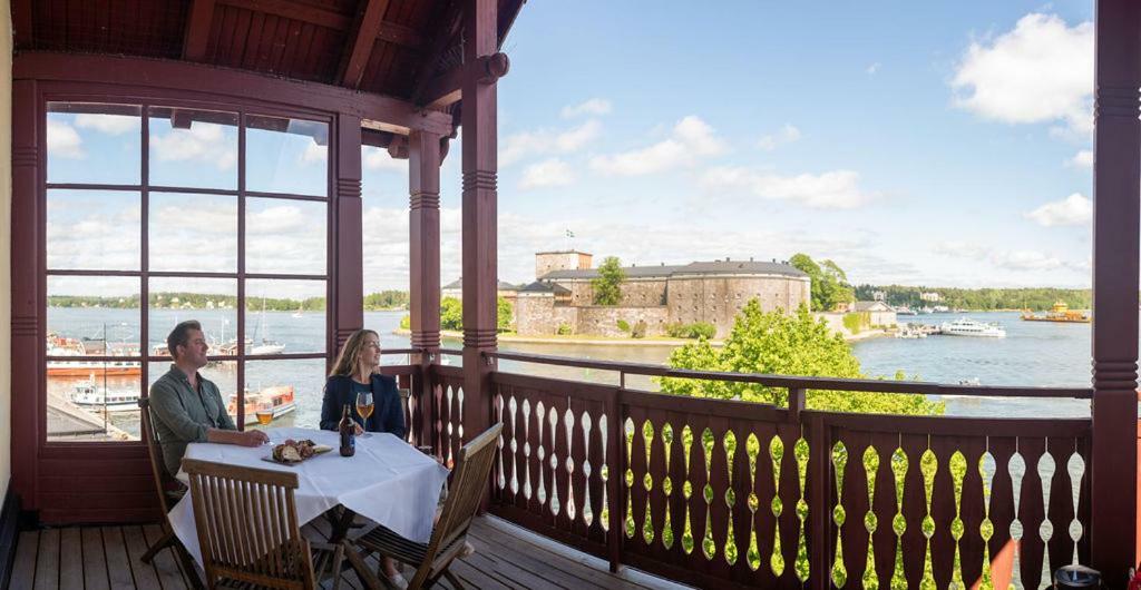 Waxholms Hotell Vaxholm Buitenkant foto